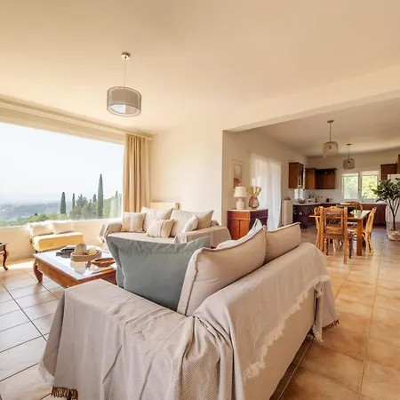 Semesterbostad Sissi Luxury Gastouri (Corfu)